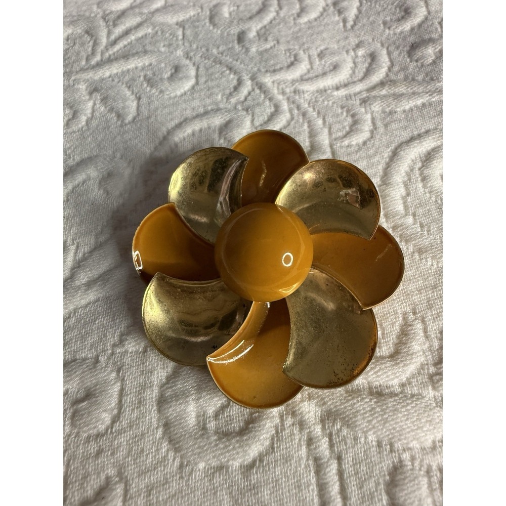 Vintage Coro Goldtone And Orange Flower Brooch Pin